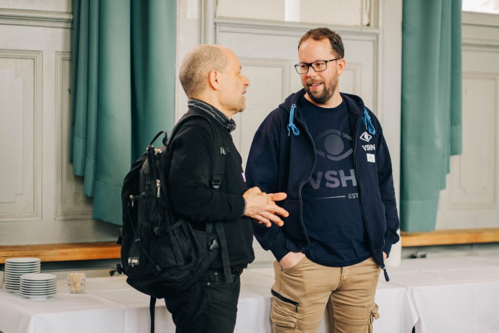 pic-216_resized-1024x683